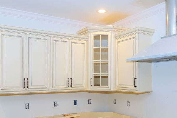 Kitchen Cabinets Repair in Fulshear