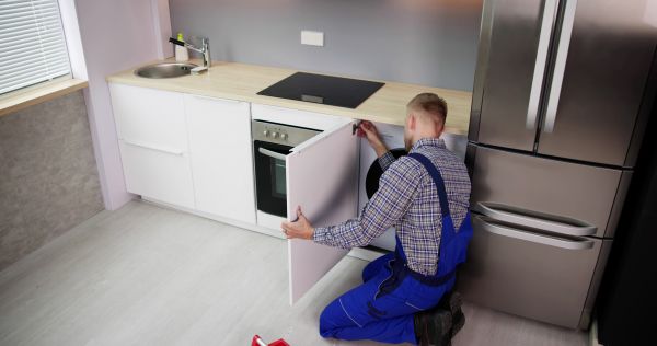 Broken Cabinet Repair in Fulshear