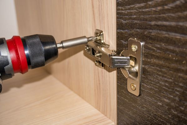 Cabinet Hinge Replacement in Fulshear