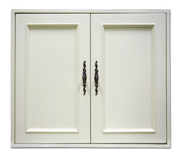 Cupboard Hardware Replacement in Fulshear