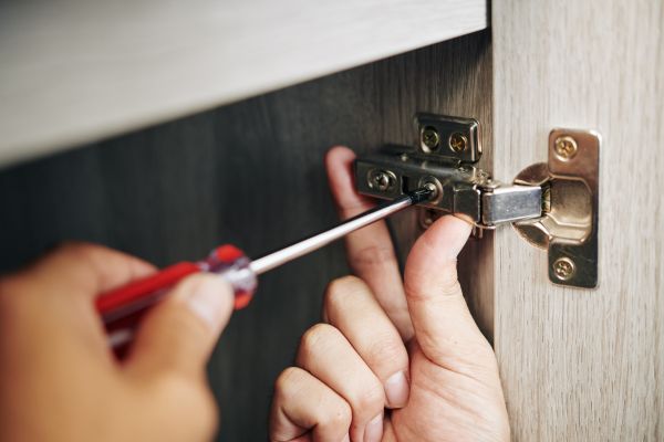 Cabinet Hinge Installation in Fulshear